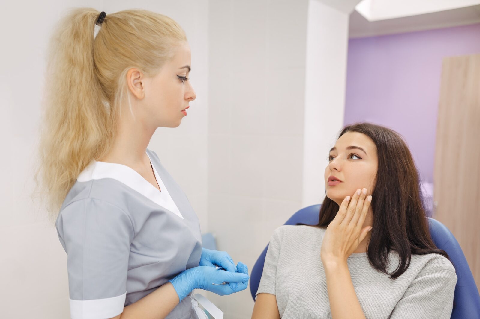 young-woman-suffering-from-toothache-1600x1066
